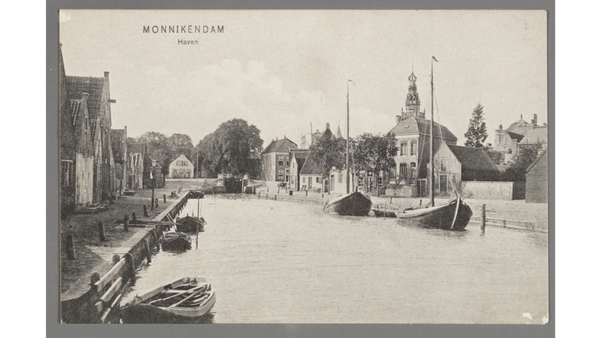 The harbour of Monnickendam
